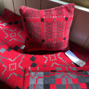 30% OFF Vintage Star Small blanket by Melin Tregwynt'